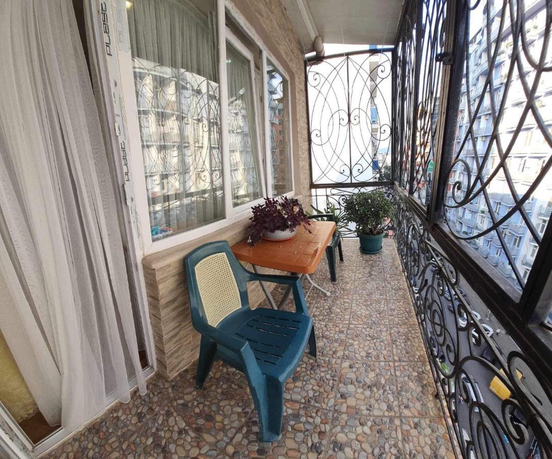 Appartments In باتومي المظهر الخارجي الصورة